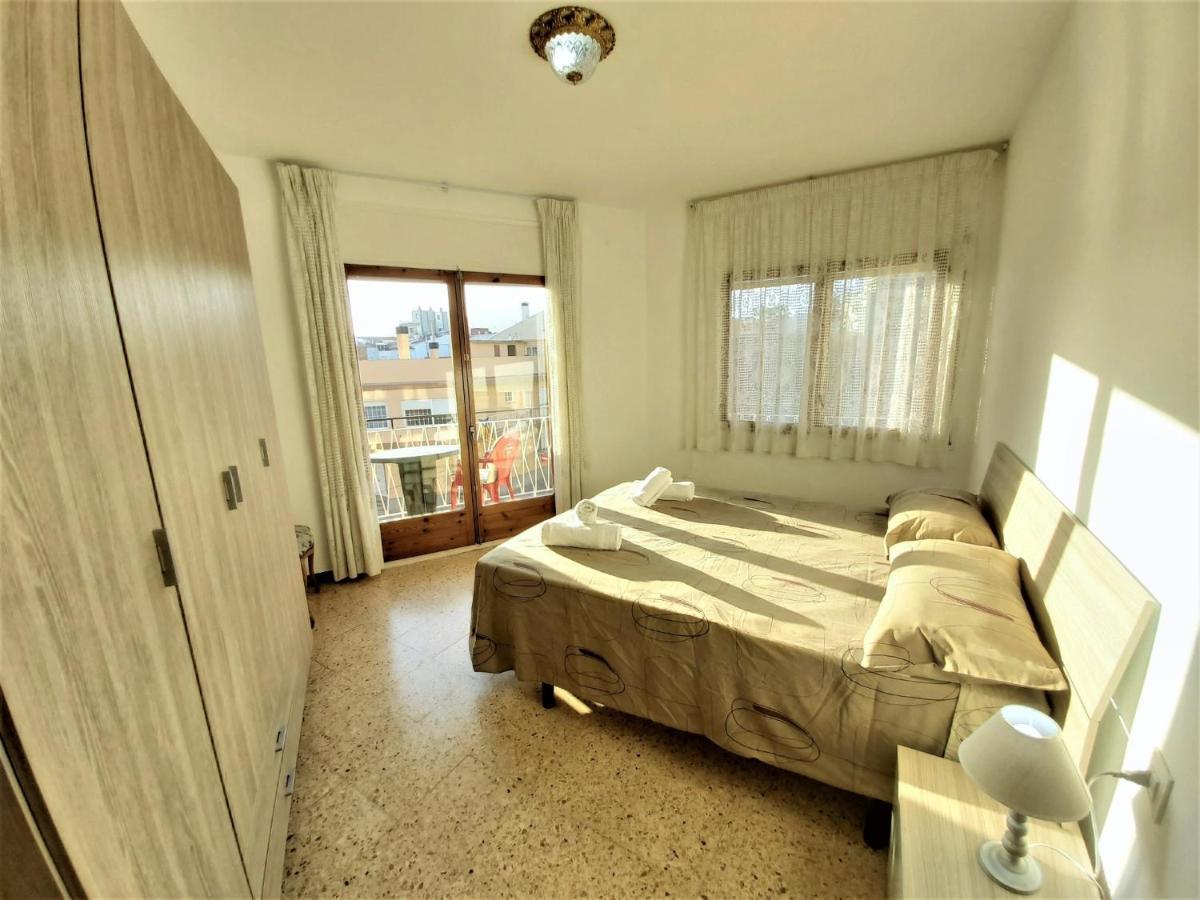 Diana Apartamento Con Terraza Muy Cerca Del Mar Pineda de Mar Exterior foto